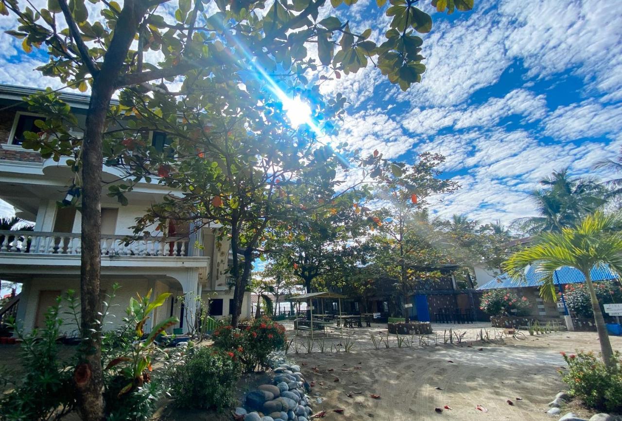 RedDoorz @ SeaSun Beach Resort&Hotel Zambales Santa Cruz  Exterior foto