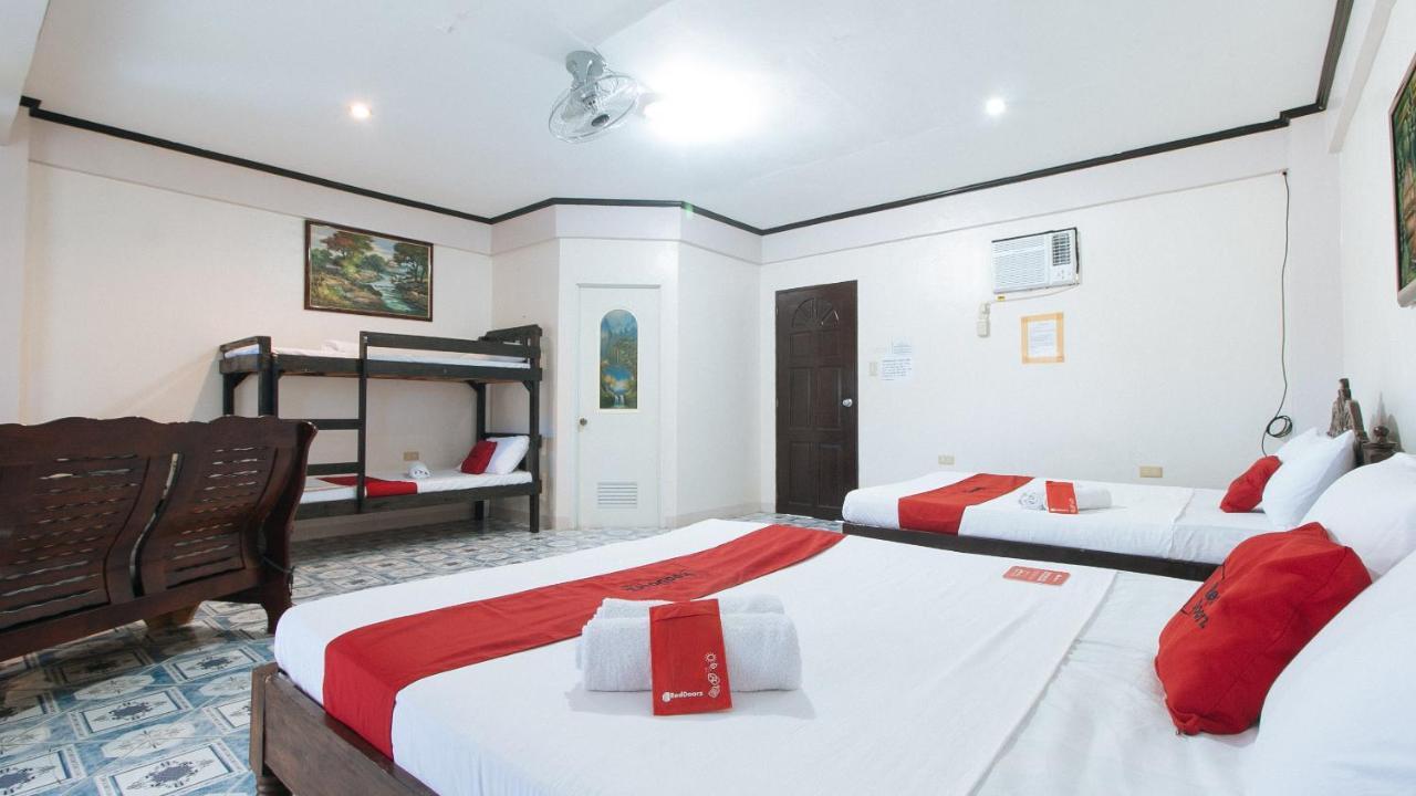 RedDoorz @ SeaSun Beach Resort&Hotel Zambales Santa Cruz  Exterior foto